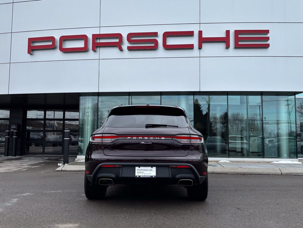Certified 2026 Porsche Macan AWD/4WD image 42