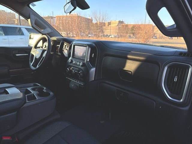 Used 2022 Chevrolet Silverado 1500 LT image 27