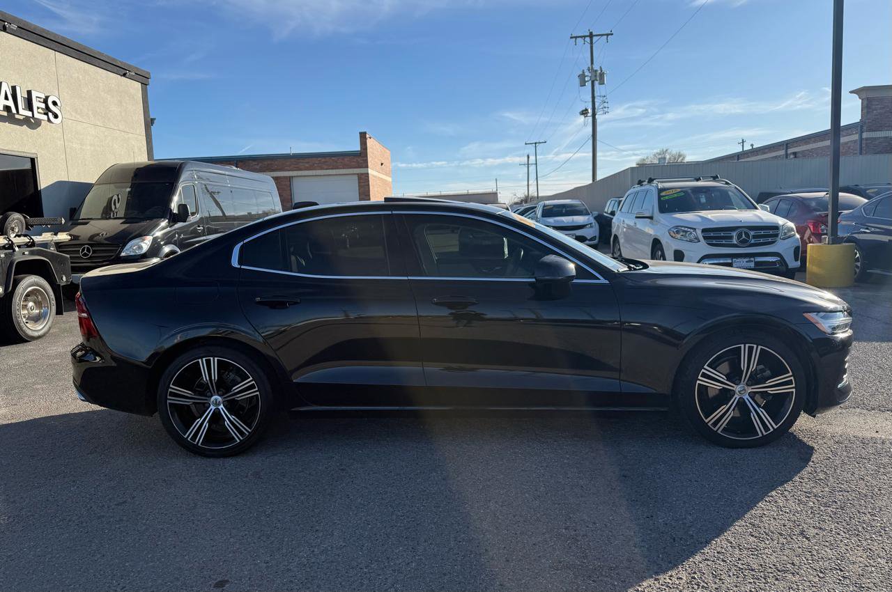 Used 2022 Volvo S60 B5 Inscription w/ Advanced Package FWD image 5