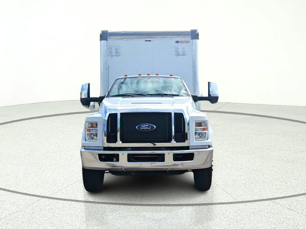 Used 2023 Ford F650 2WD Regular Cab Super Duty image 3