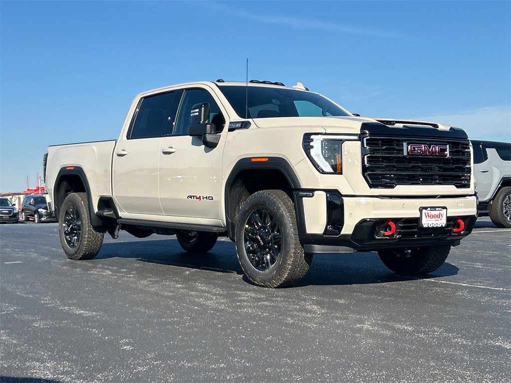 New 2026 GMC Sierra 2500 AT4 image 2