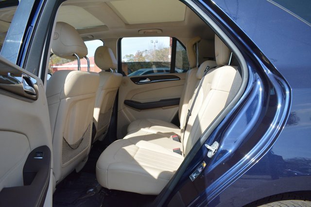 Used 2018 Mercedes-Benz GLE 350 w/ Premium 1 Package image 24