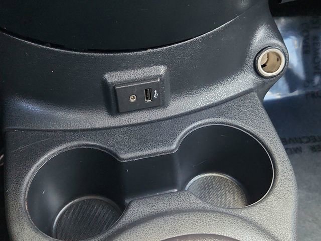 Used 2017 Nissan Versa Note SV FWD image 38
