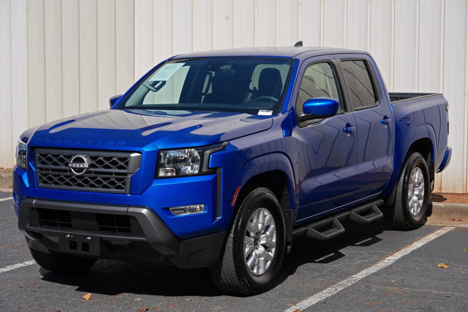 Used 2024 Nissan Frontier SV w/ SV Convenience Package RWD image 41