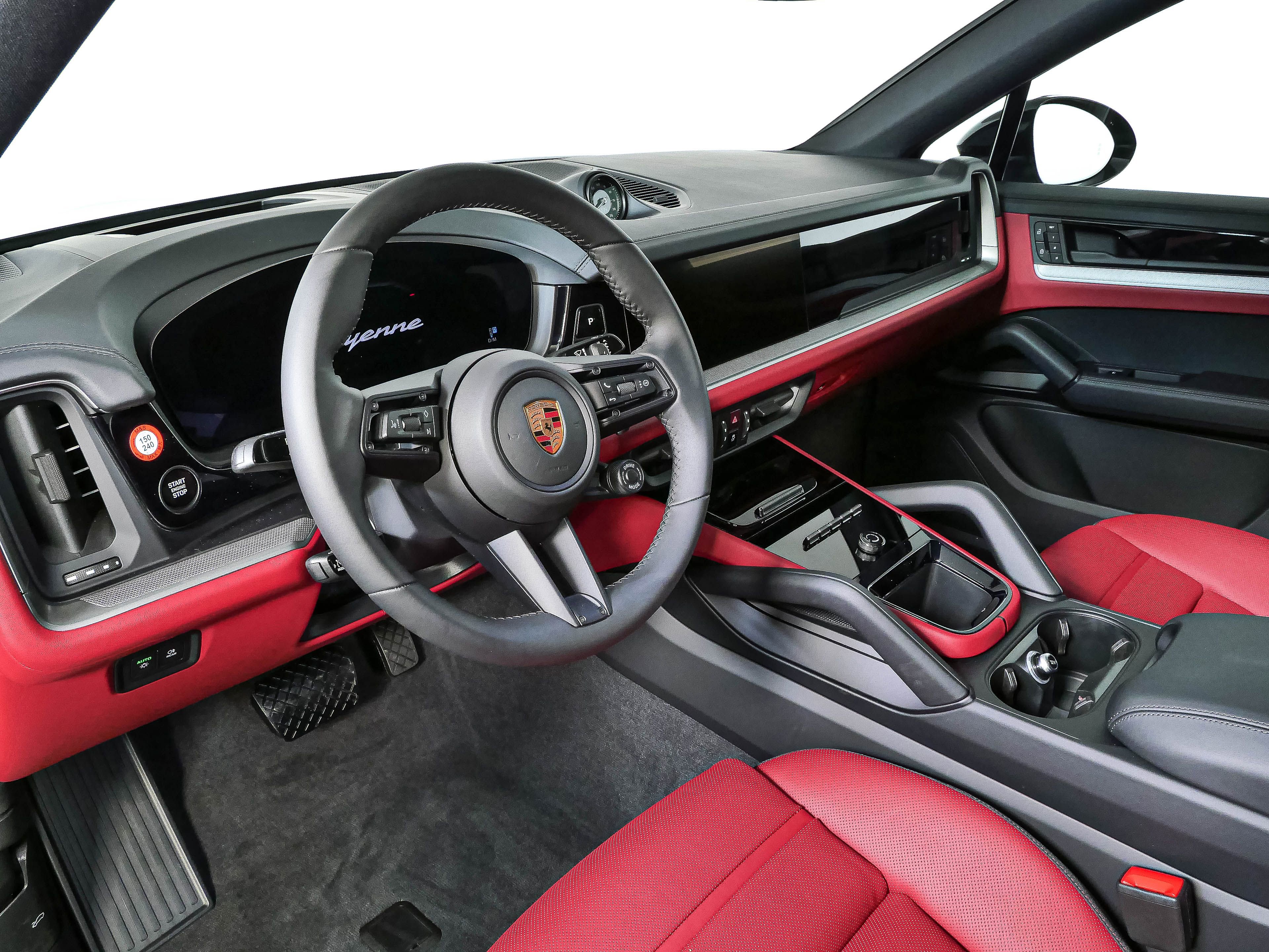 New 2026 Porsche Cayenne Coupe AWD/4WD image 4