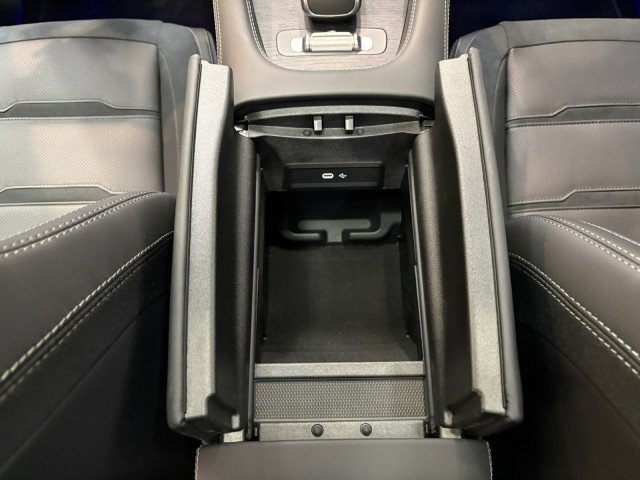 New 2026 Mercedes-Benz GLE 53 AMG 4MATIC Coupe image 18