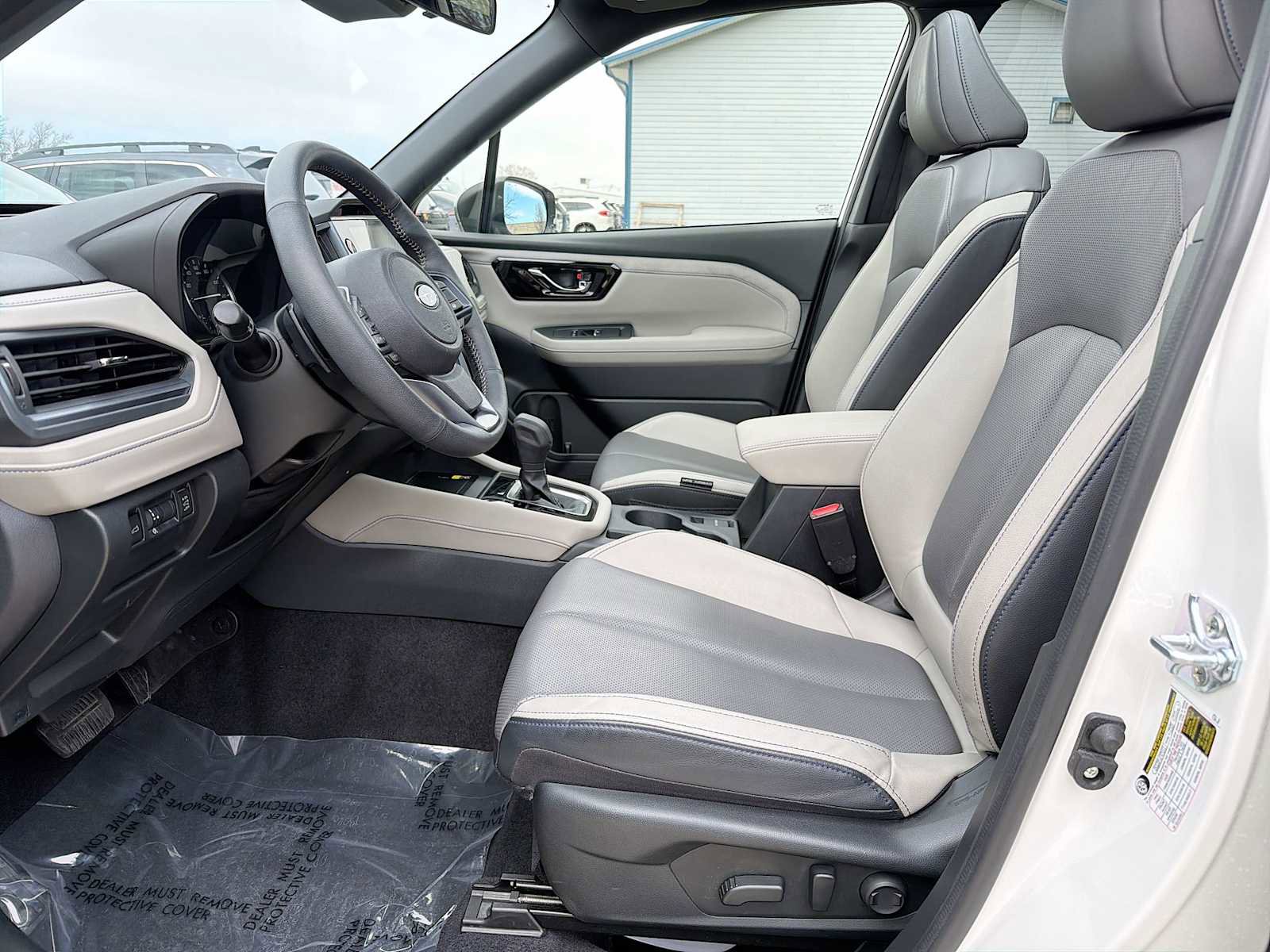 Certified 2025 Subaru Forester Limited image 2