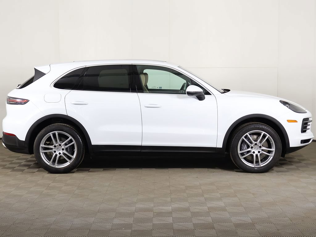 Used 2023 Porsche Cayenne AWD/4WD image 21