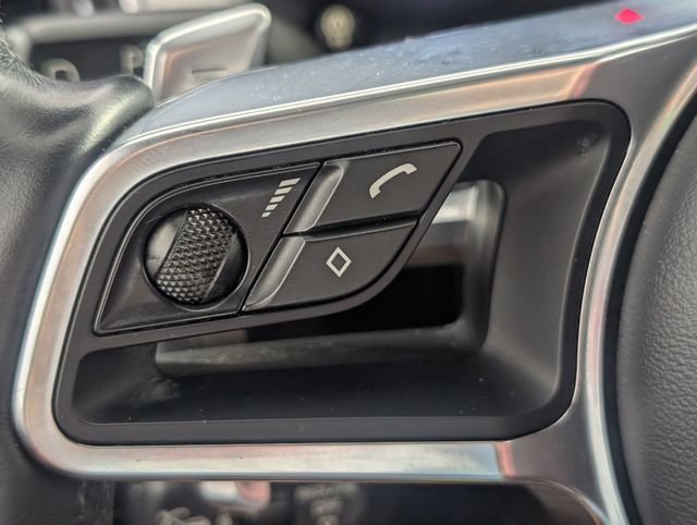 Used 2017 Porsche Macan Turbo AWD/4WD image 16