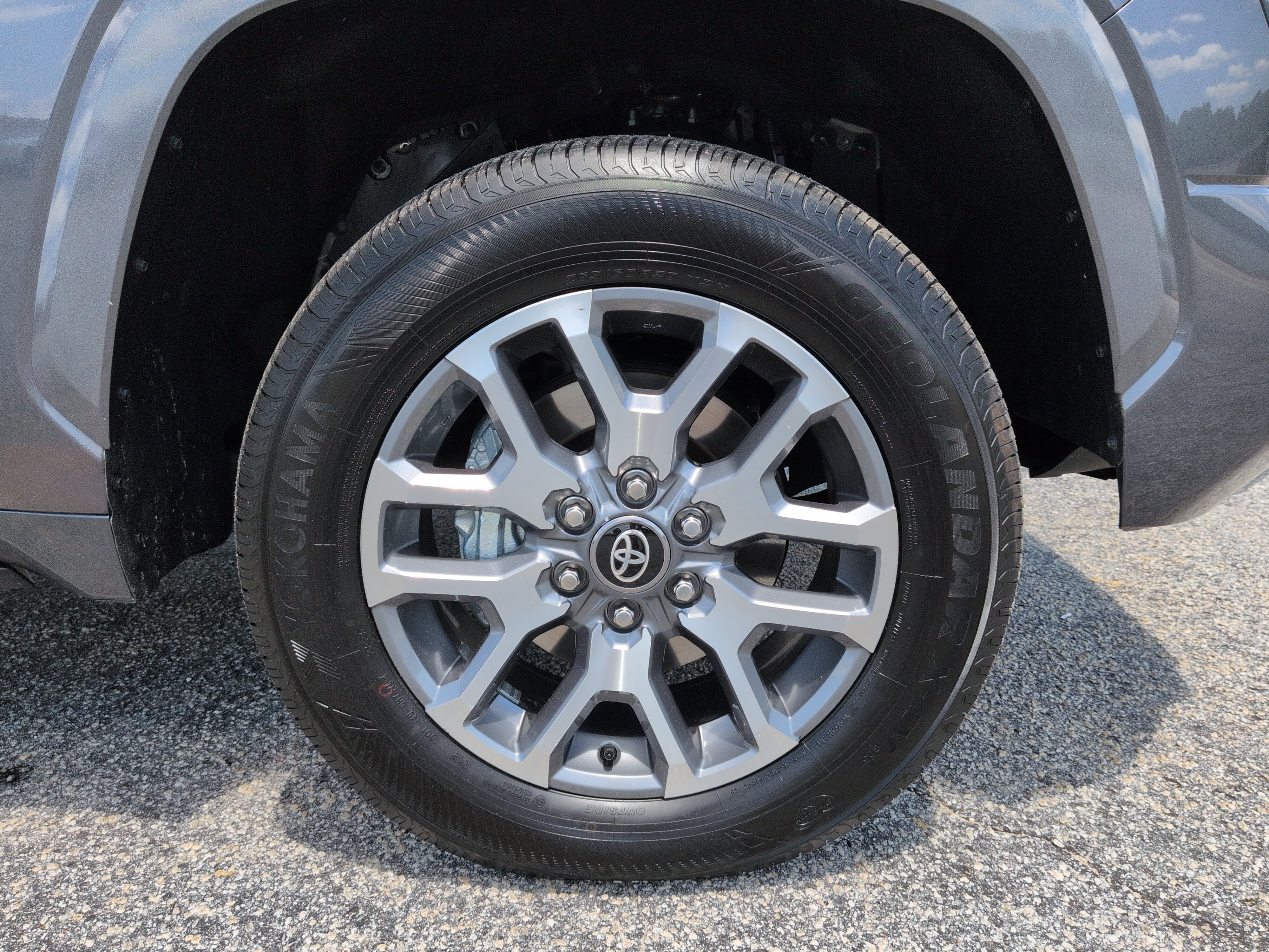 Used 2025 Toyota Tundra 1794 Edition AWD/4WD image 9