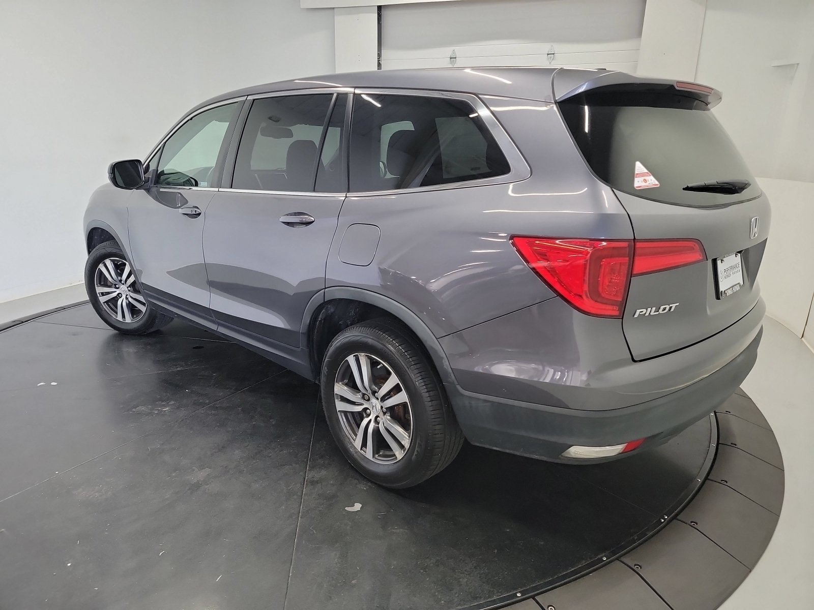 Used 2018 Honda Pilot EX-L image 6