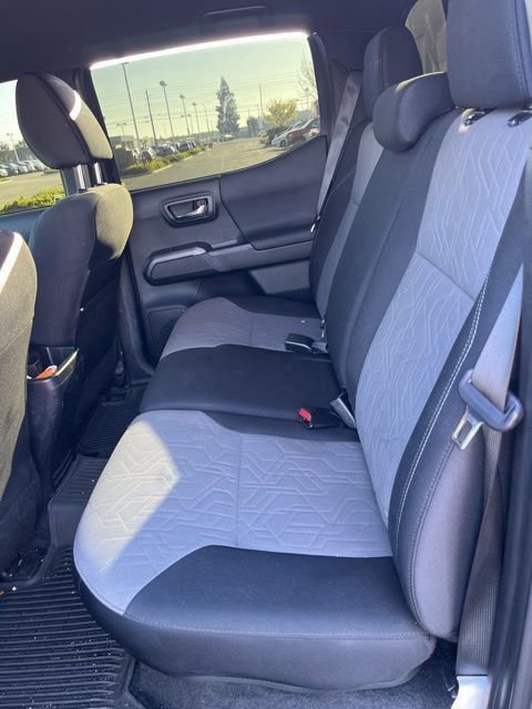 Used 2023 Toyota Tacoma TRD Sport w/ Advanced Technology Package image 10