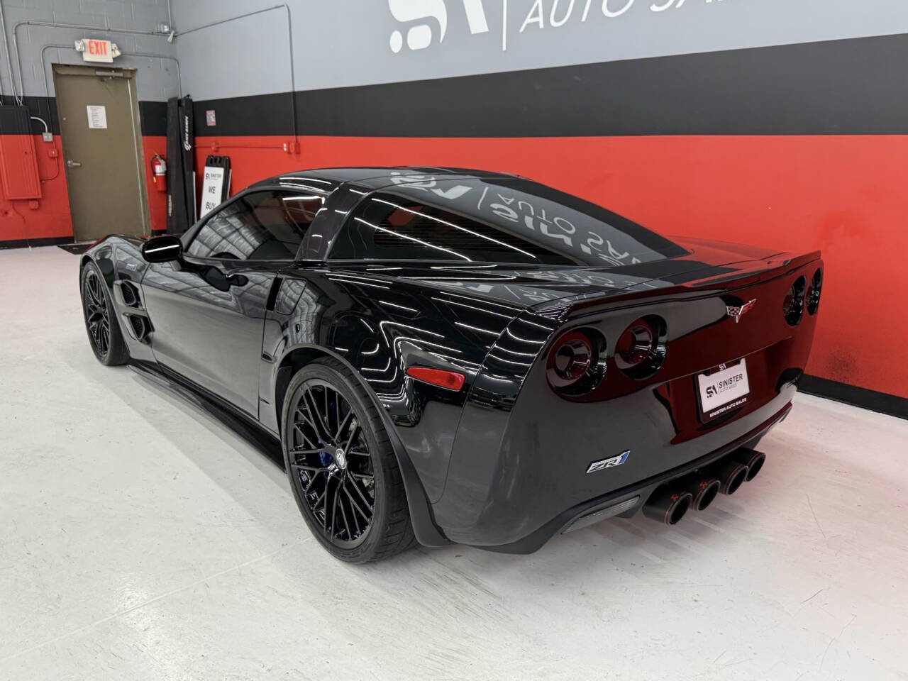 Used 2013 Chevrolet Corvette ZR1 w/ 3ZR Preferred Equipment Group image 19