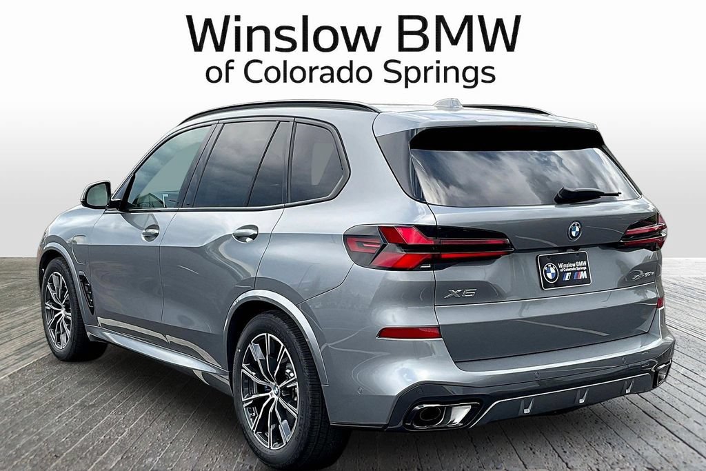 New 2026 BMW X5 xDrive50e w/ Executive Package AWD/4WD image 4