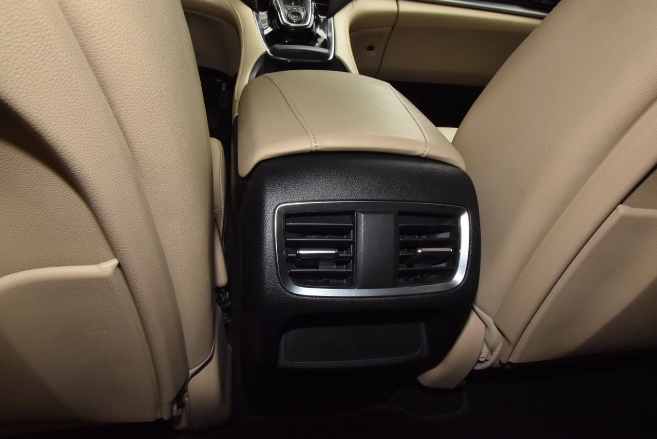 Used 2019 Acura RDX FWD image 18