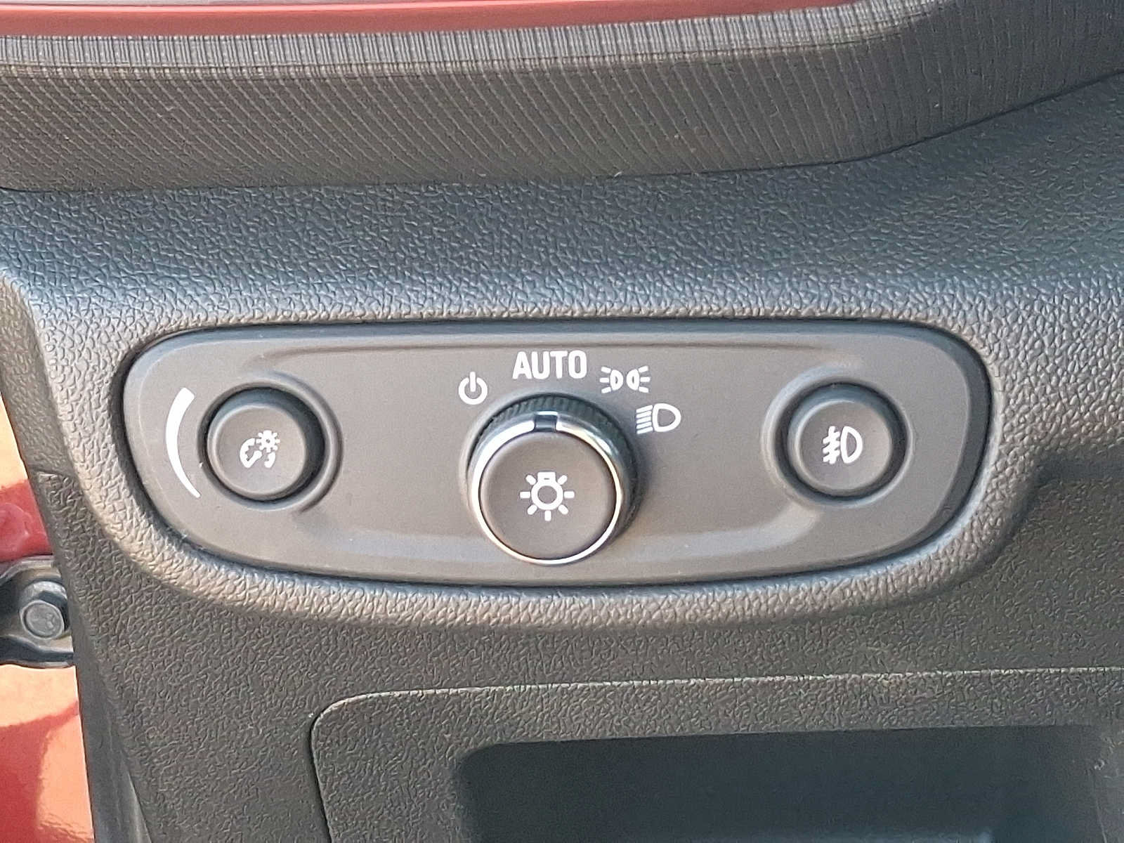 Used 2023 Chevrolet TrailBlazer RS FWD image 26
