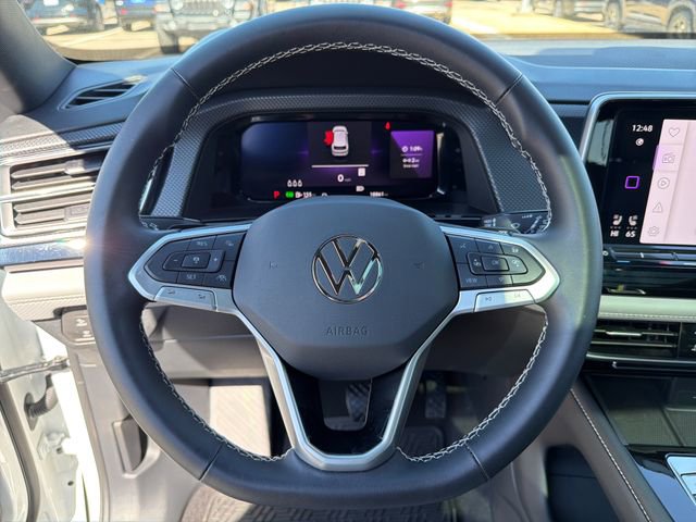Used 2024 Volkswagen Atlas Cross Sport SEL image 17