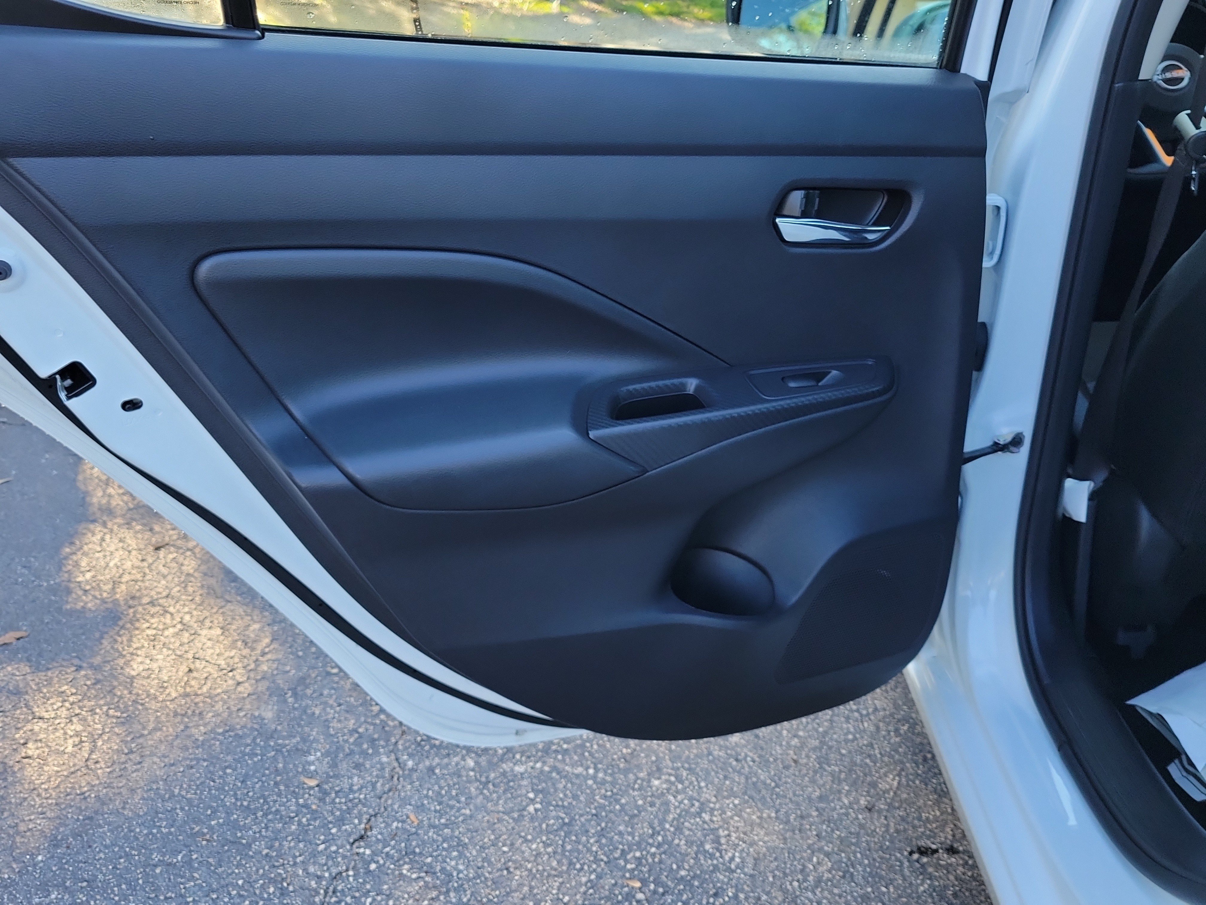 Certified 2025 Nissan Versa SV FWD image 10