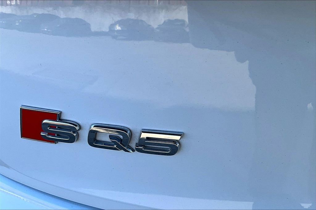 Used 2022 Audi SQ5 Premium w/ Convenience Package image 24