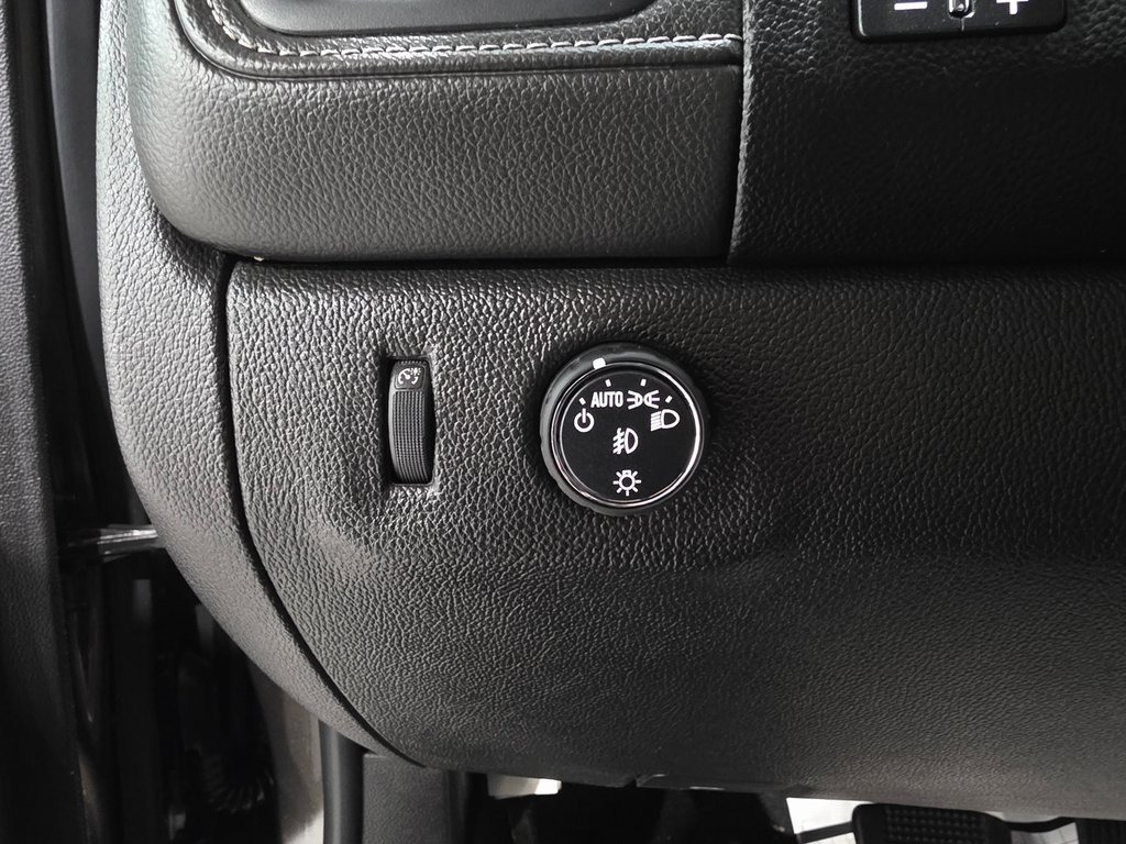 Used 2019 GMC Canyon SLE image 37