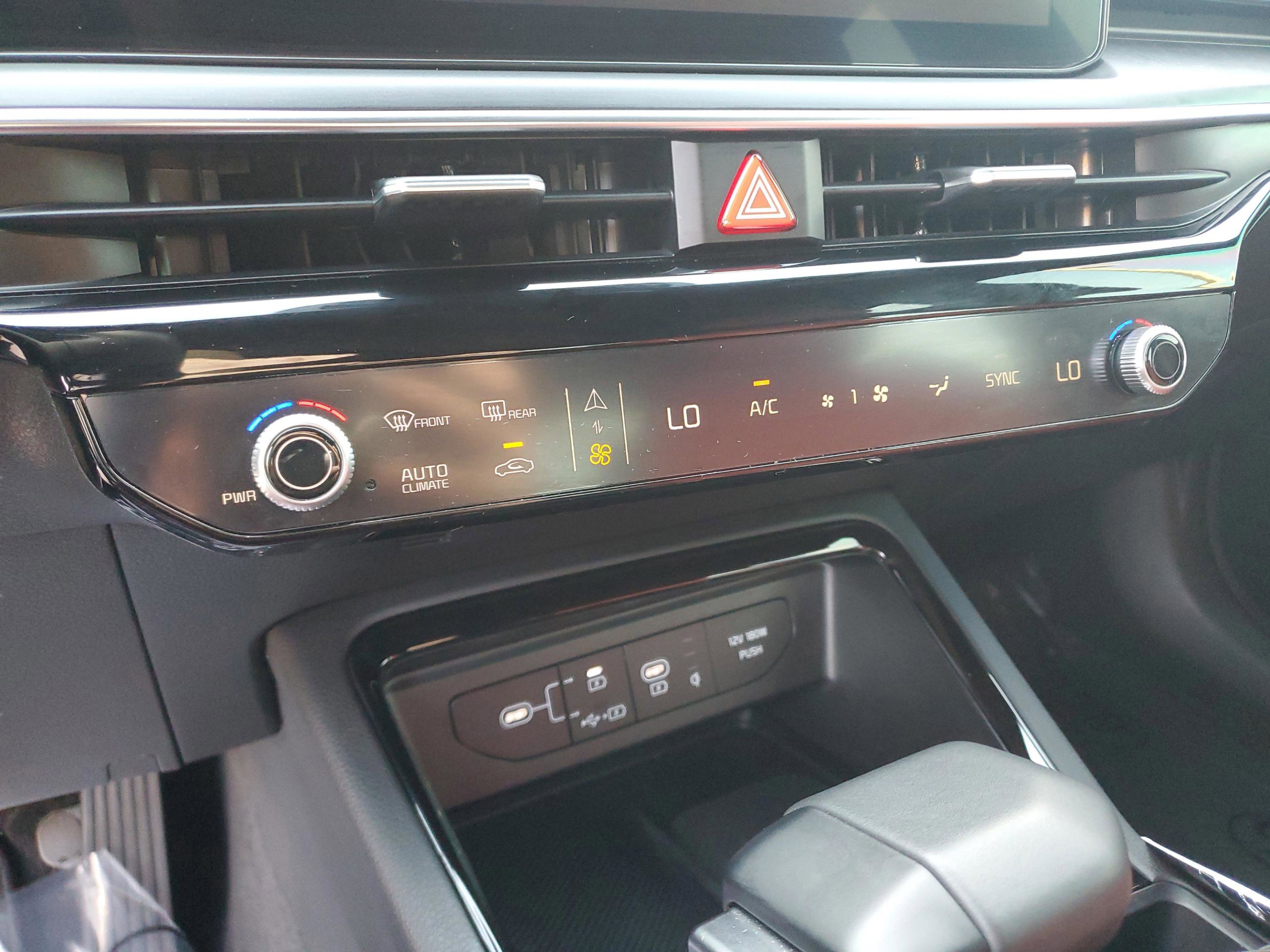 Certified 2025 Kia K5 GT-Line w/ GT-Line Premium Package image 24