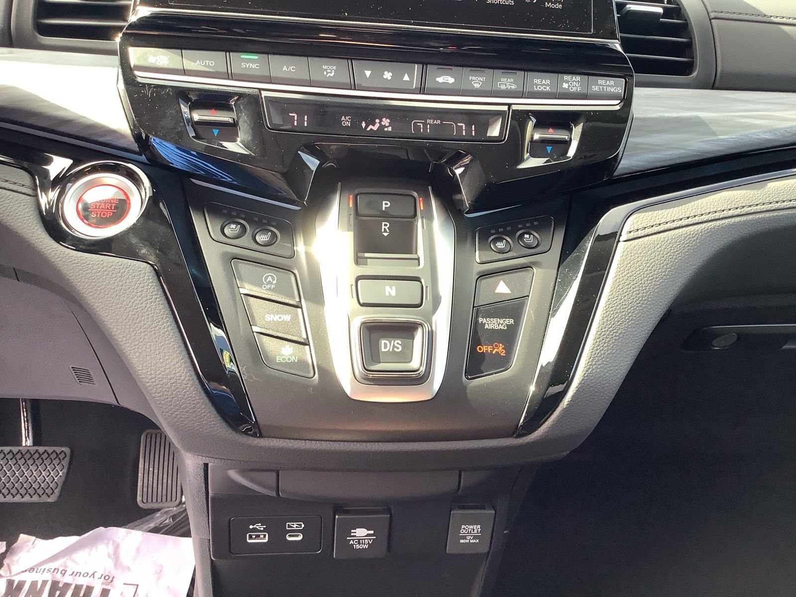 New 2026 Honda Odyssey Elite image 18