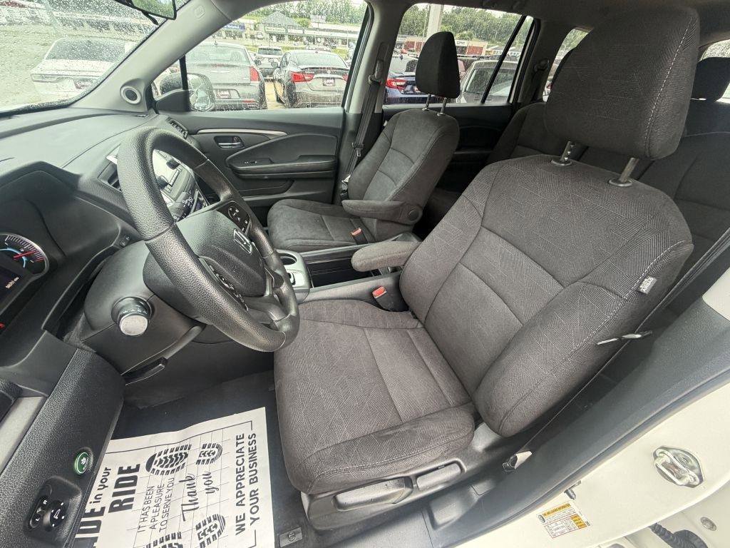 Used 2019 Honda Pilot LX image 10
