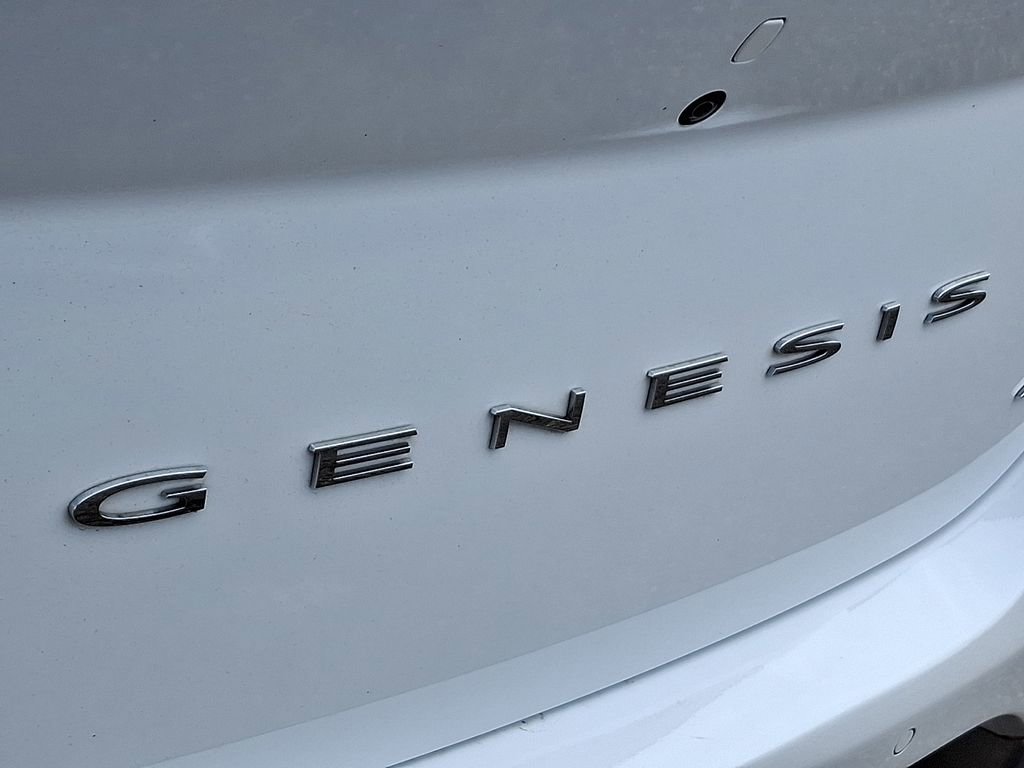 Used 2023 Genesis G70 2.0T w/ Sport Prestige Package image 31