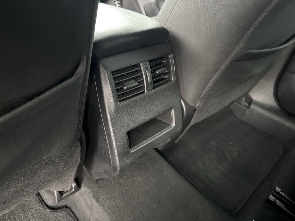 Used 2023 Mitsubishi Outlander ES AWD/4WD image 25