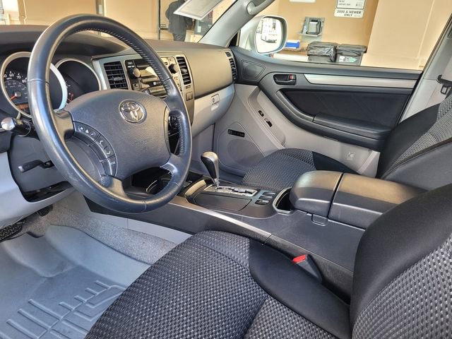Used 2008 Toyota 4Runner Sport AWD/4WD image 12