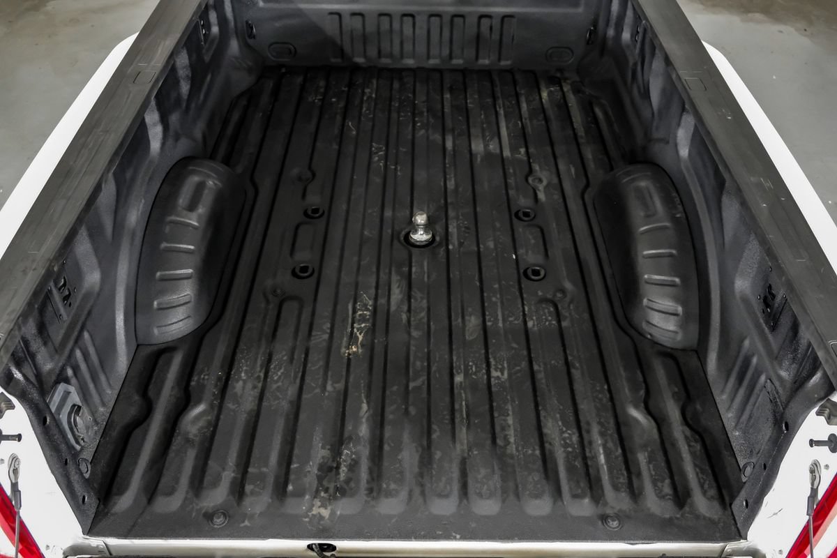 Used 2024 Ford F350 XL AWD/4WD image 46
