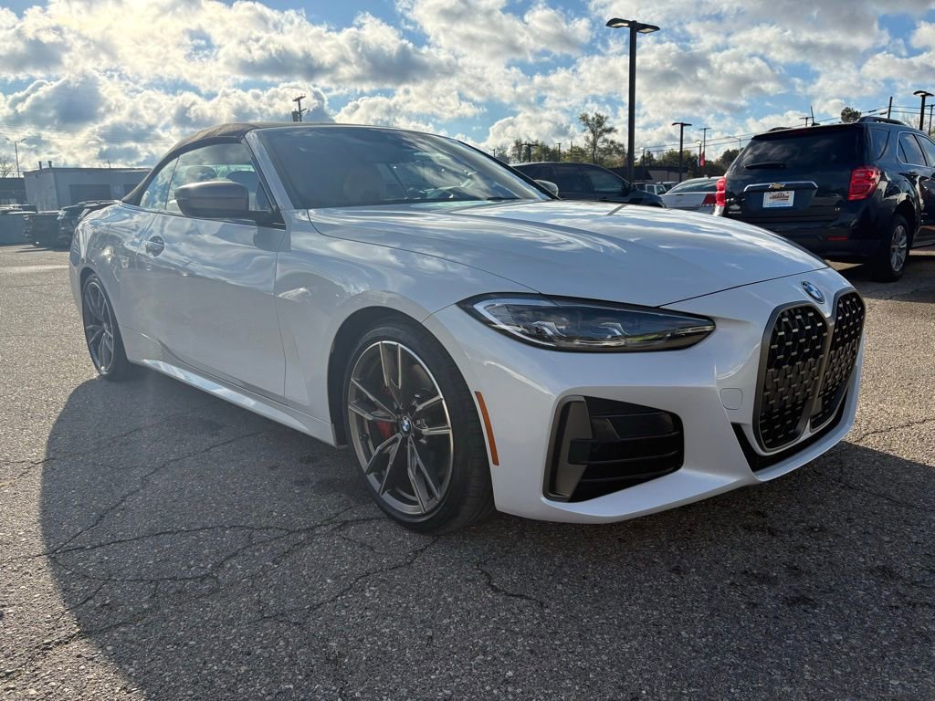 Used 2021 BMW M440i Convertible w/ Premium Package image 8