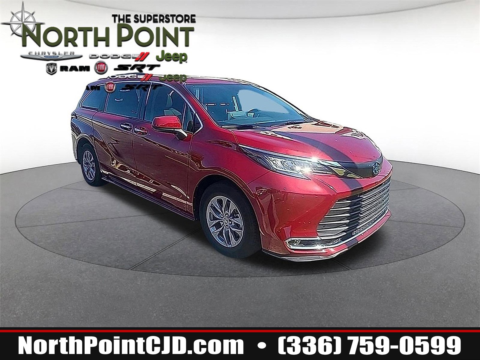 Used 2022 Toyota Sienna XLE