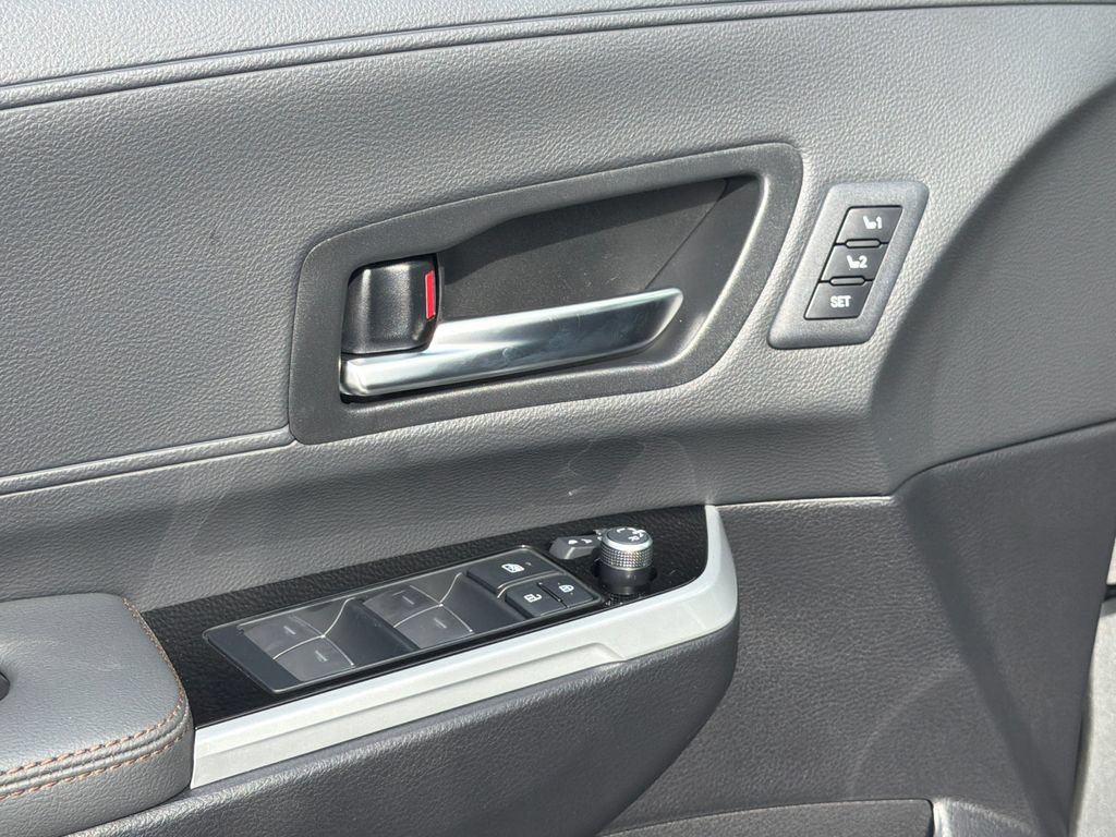 New 2026 Toyota Sienna Platinum AWD/4WD image 19