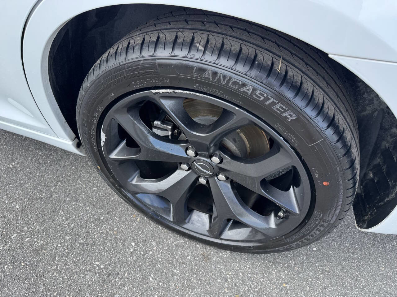 Used 2022 Chrysler 300 S image 16