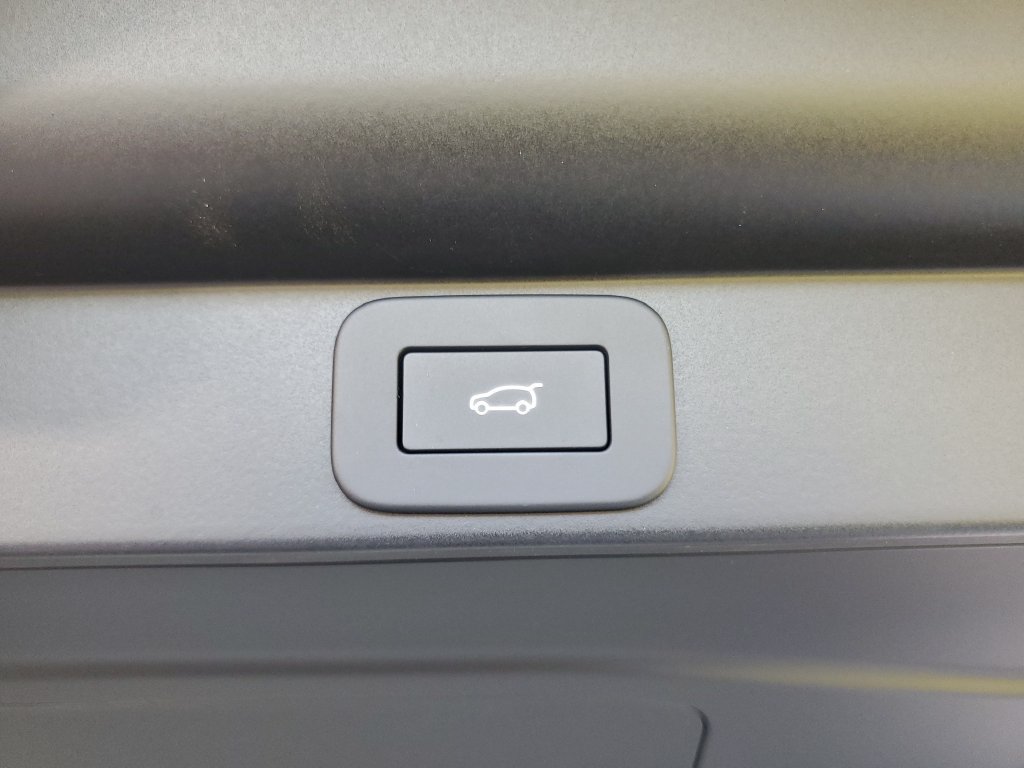 New 2026 Land Rover Range Rover SE AWD/4WD image 33