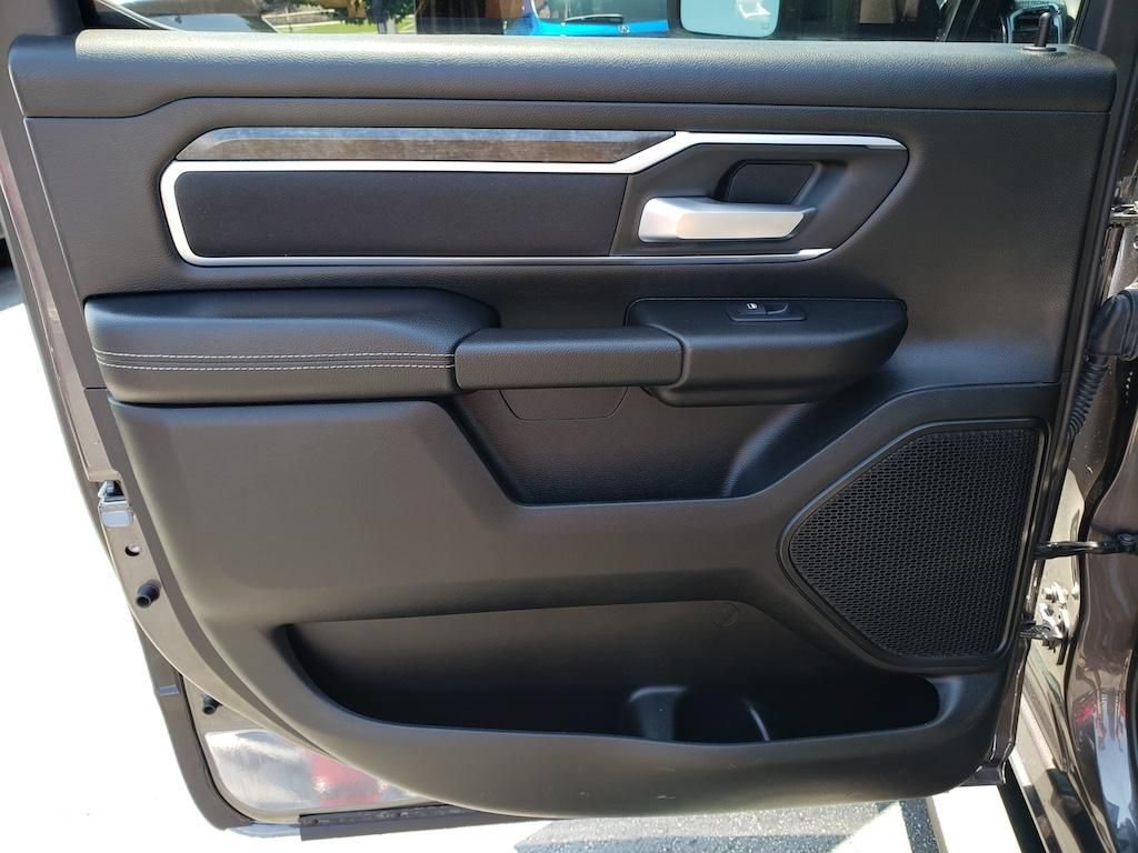 Used 2024 RAM 1500 Big Horn AWD/4WD image 33