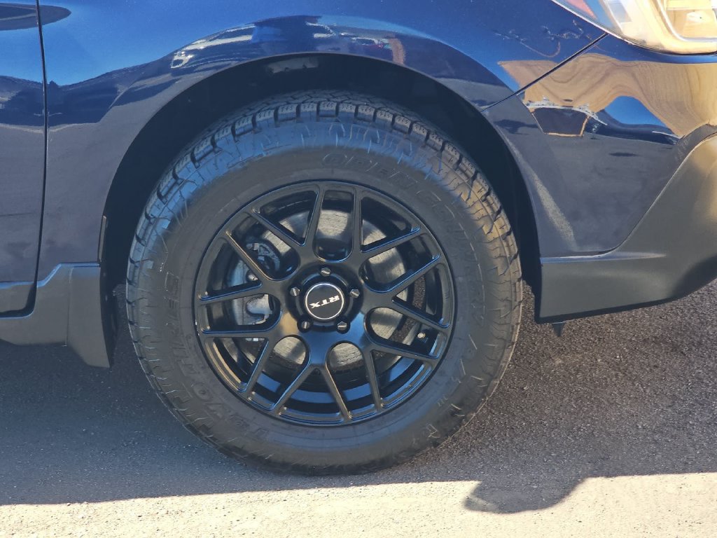 Used 2018 Subaru Outback 3.6R Limited AWD/4WD image 41