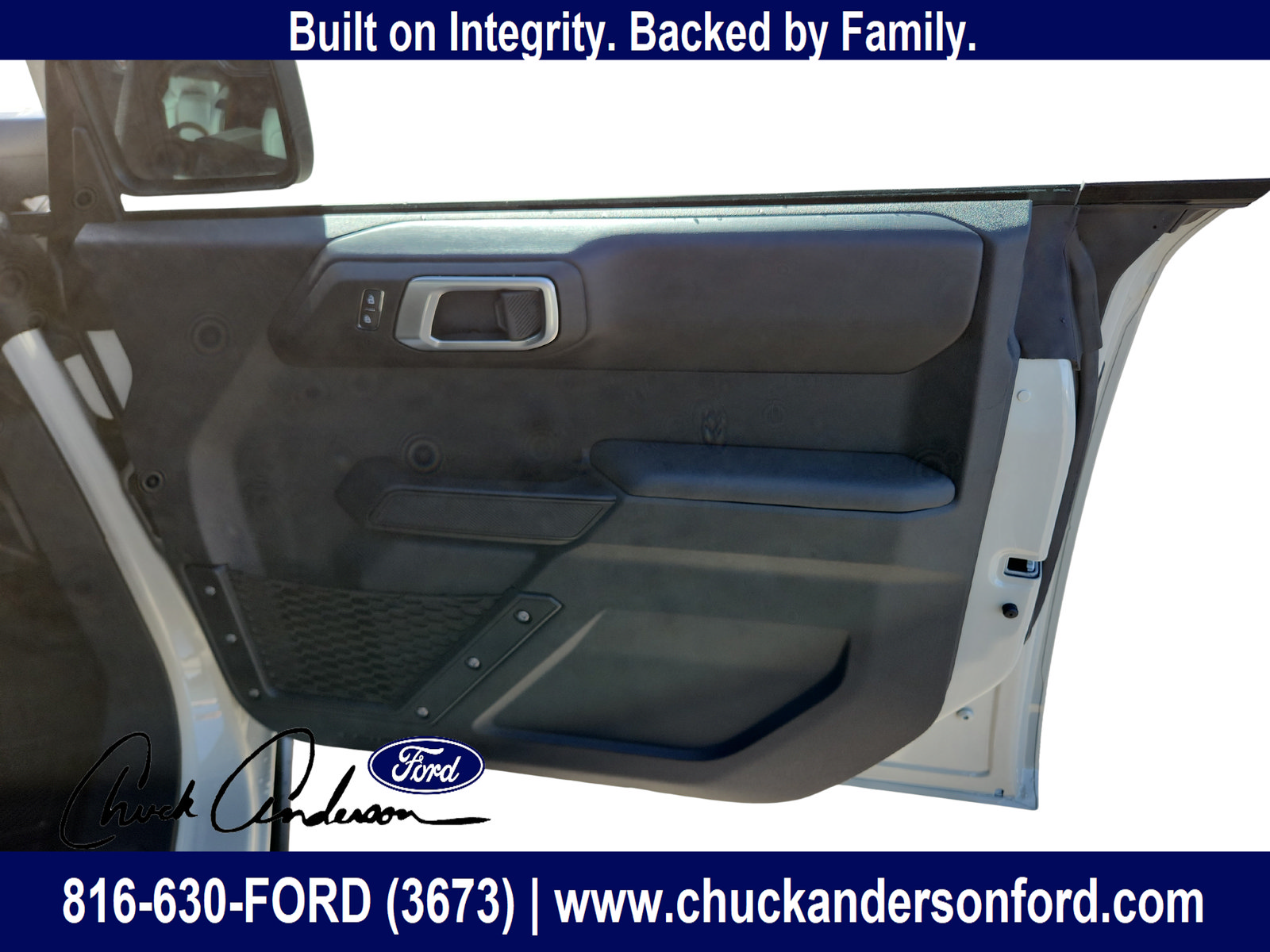 New 2025 Ford Bronco Badlands w/ Sasquatch Package AWD/4WD image 25