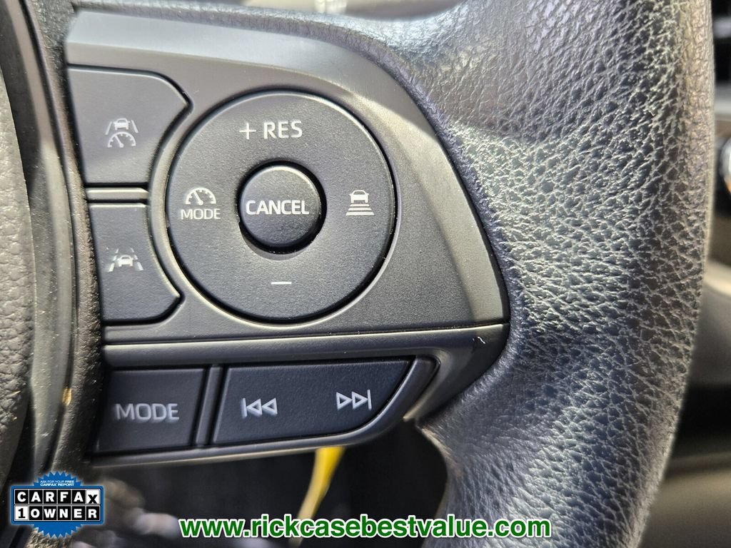 Used 2023 Toyota Corolla LE FWD image 27