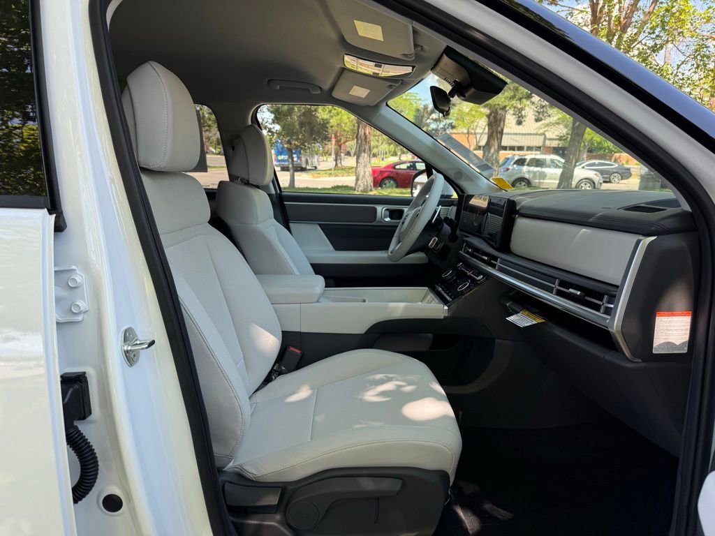 New 2026 Hyundai Santa Fe SE image 13