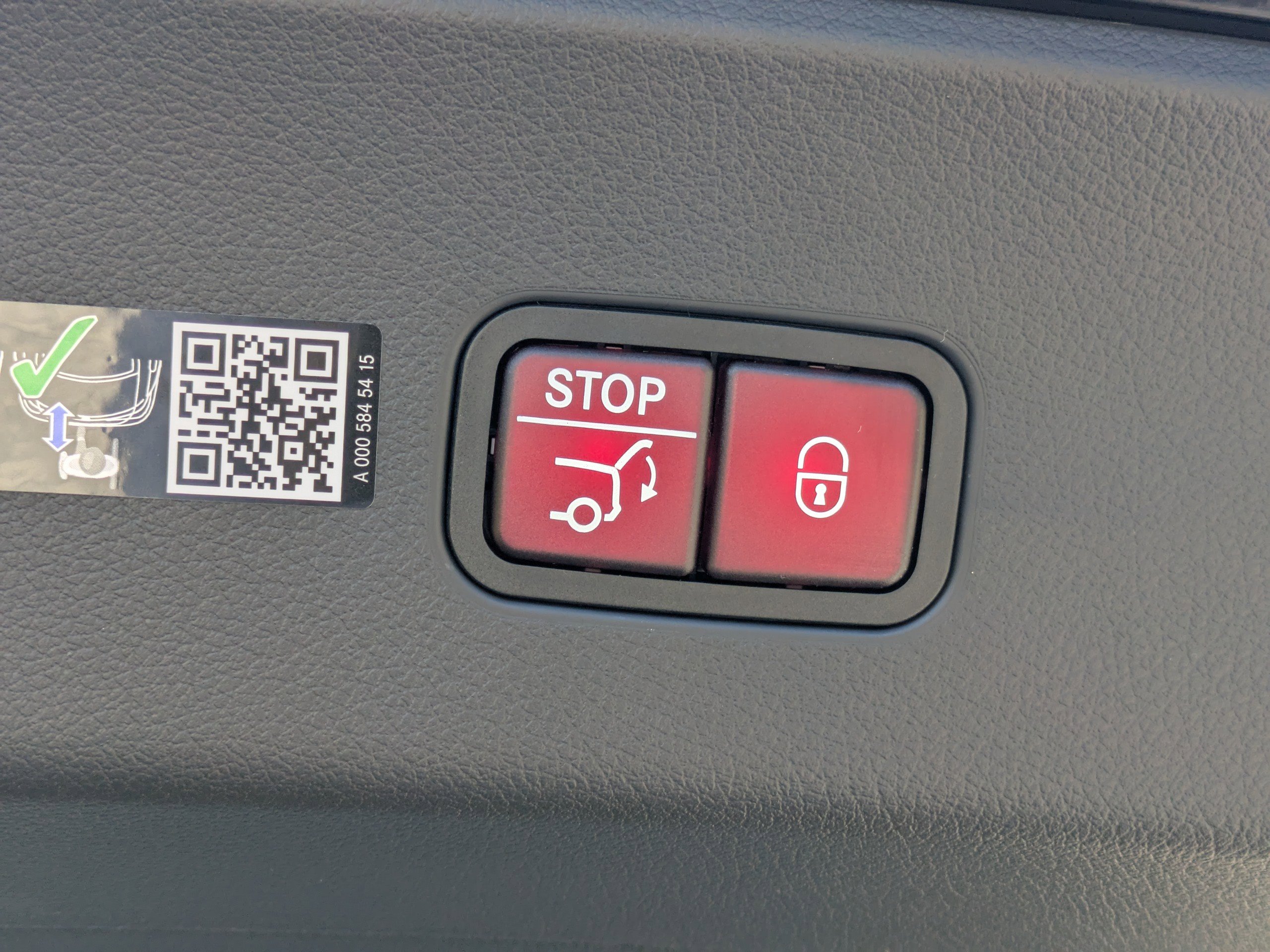 New 2026 Mercedes-Benz GLC 43 AMG 4MATIC Coupe image 14