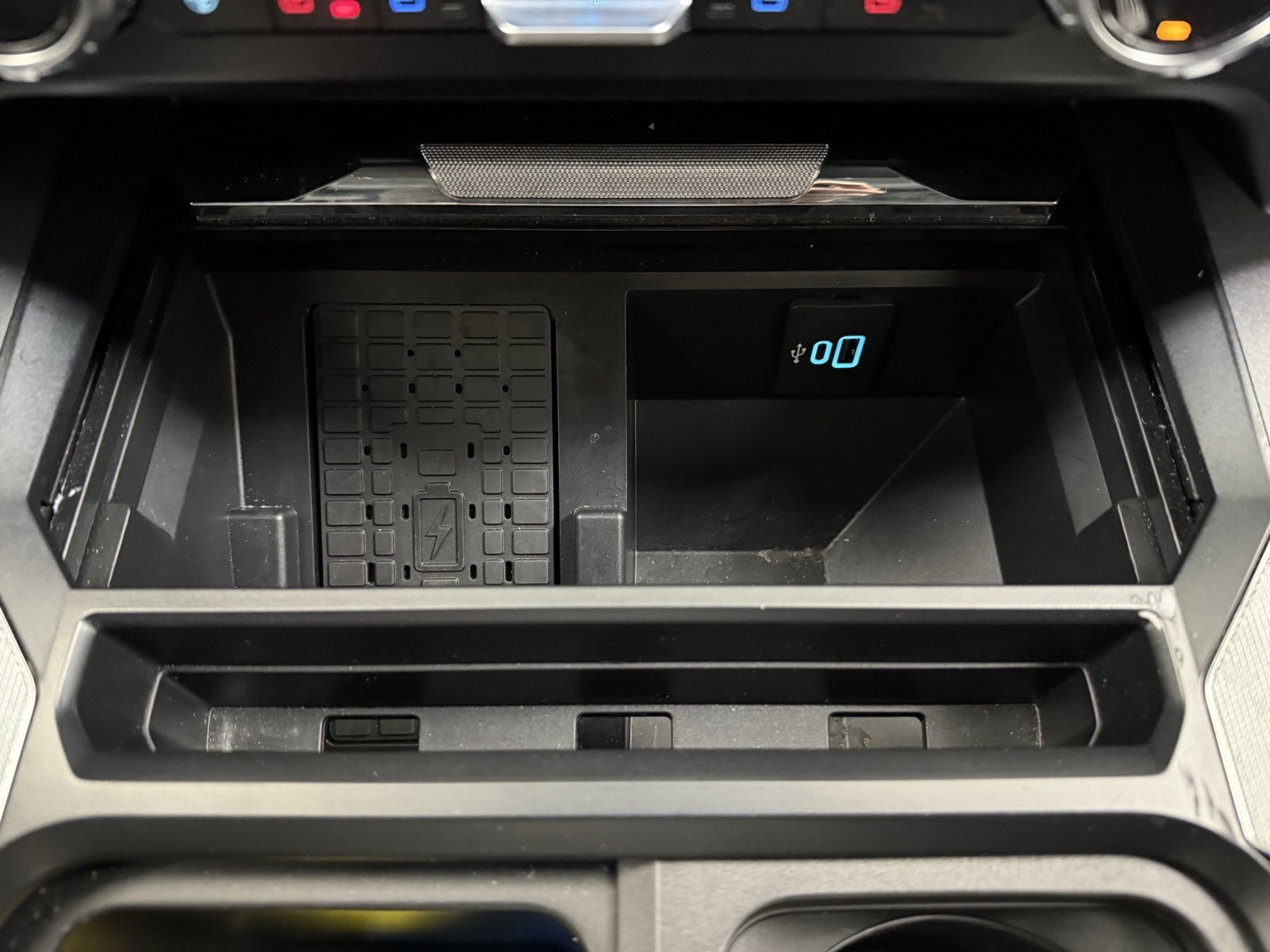 Used 2024 Ford F250 Lariat image 33