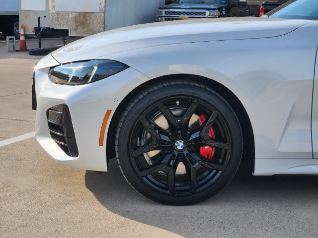 Used 2026 BMW 430i Coupe w/ M Sport Package RWD image 15