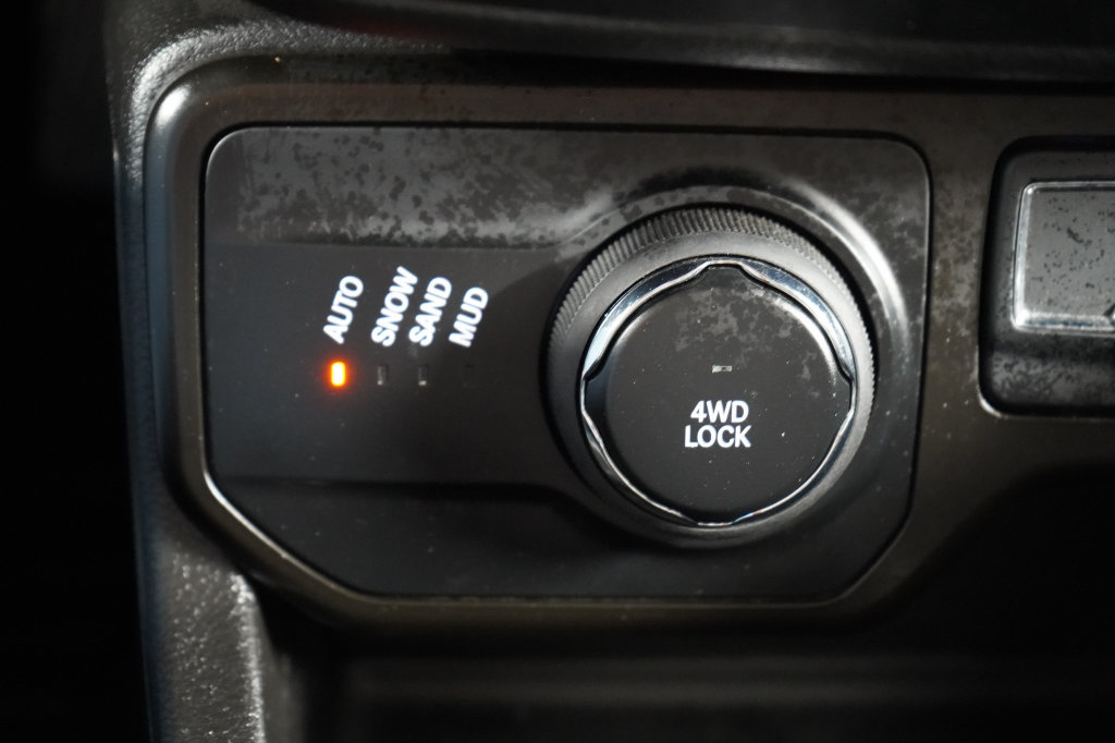 Certified 2023 Jeep Renegade Latitude AWD/4WD image 27