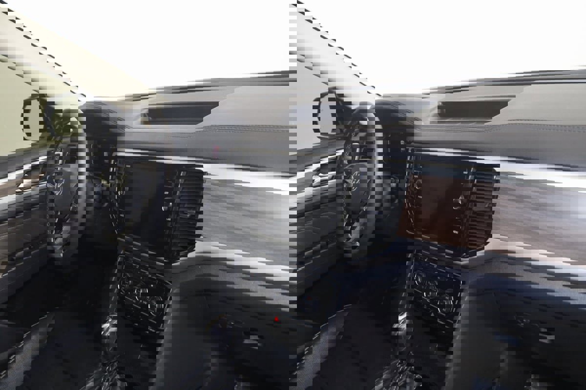 Used 2021 Volkswagen Atlas SEL Premium image 43