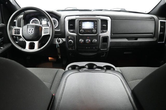Used 2022 RAM 1500 Warlock AWD/4WD image 15