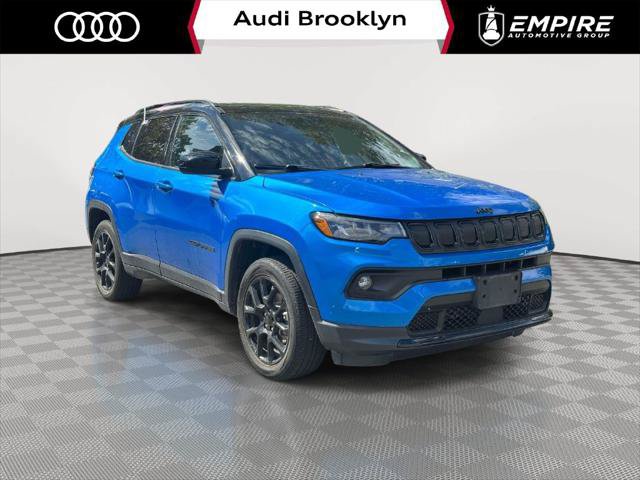 Used 2022 Jeep Compass Latitude AWD/4WD image 1