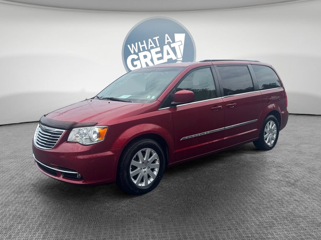 Used 2016 Chrysler Town & Country Touring FWD image 8