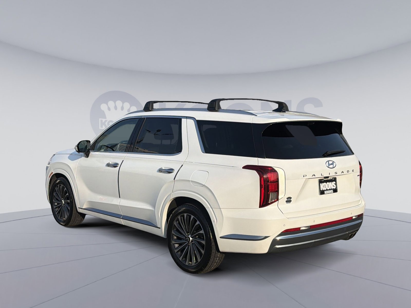 Used 2023 Hyundai Palisade Calligraphy image 4